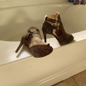 Michael Kors open-toe ankle suede bootie size 8